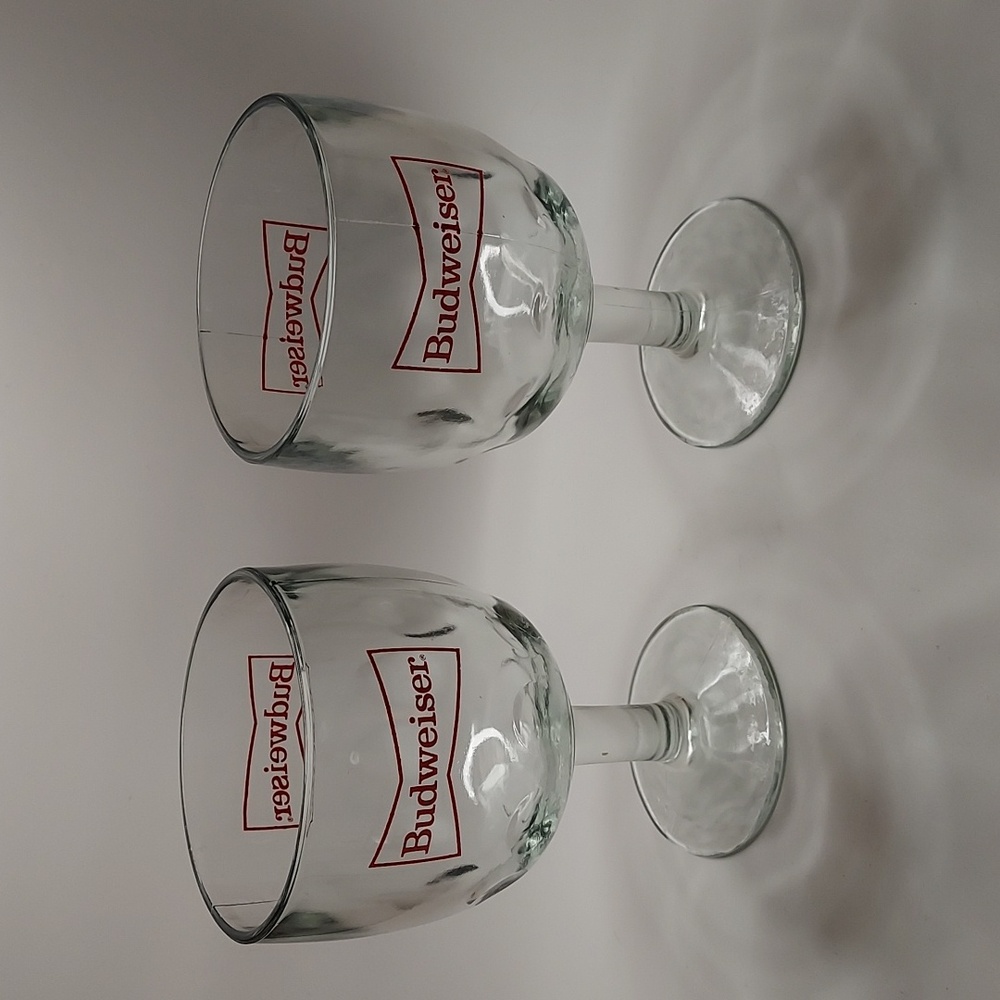 Set of 2 Budweiser thumbprint glasses, GUC